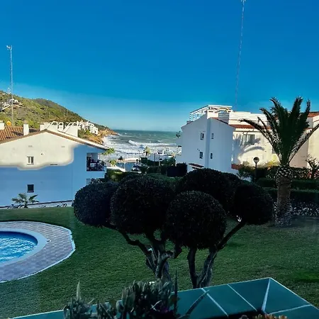 La Marina De Aiguadolc * סיטגס